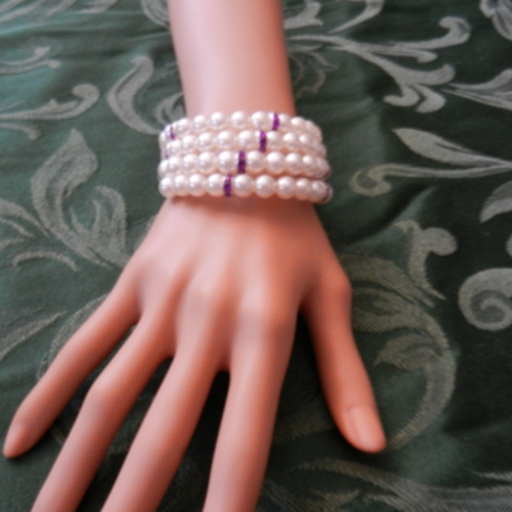 Handmade Memory Wire Beaded Bracelet